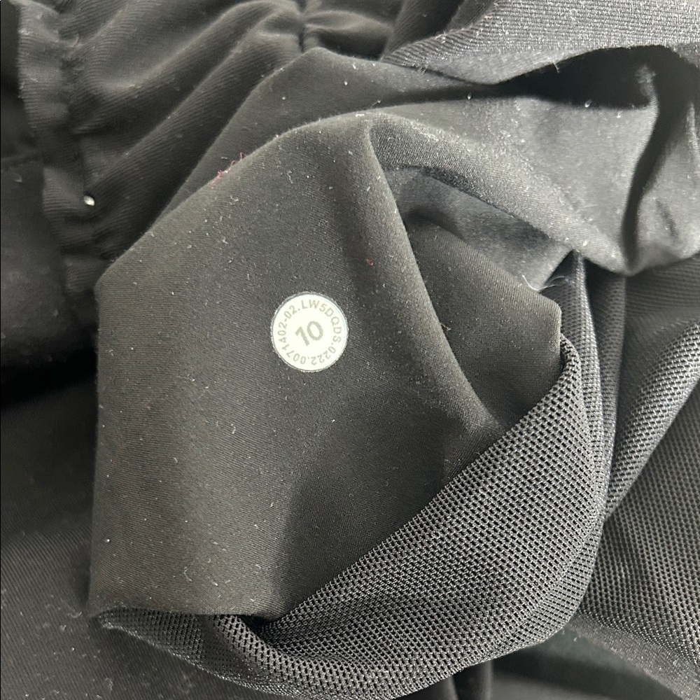 Lulu Lemon Black Ankle Jogger Pants 10 - Picture 7 of 7
